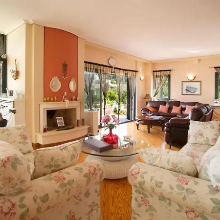 Villa Ionian Queen